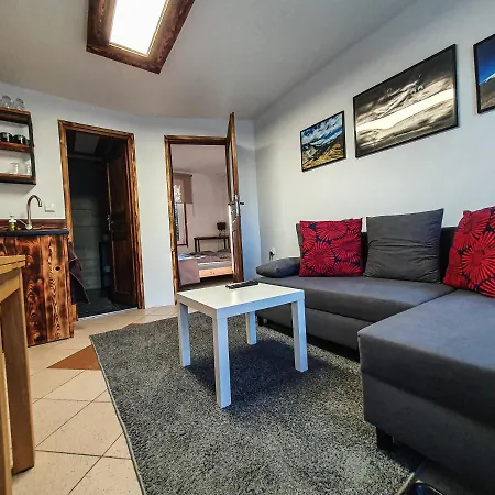 Tatratour. U Przewodnikow. Закопане